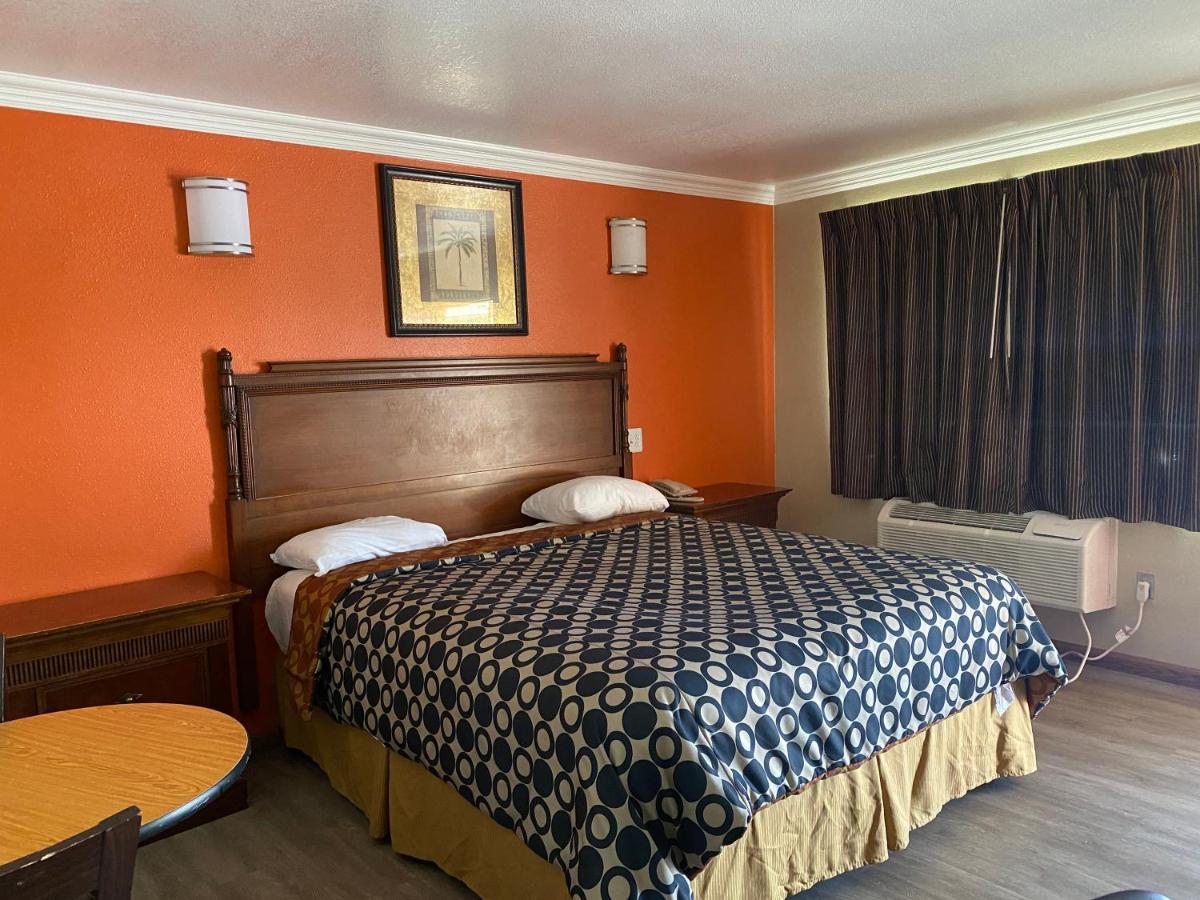 Downtown Motel 7 San Bernardino Dış mekan fotoğraf
