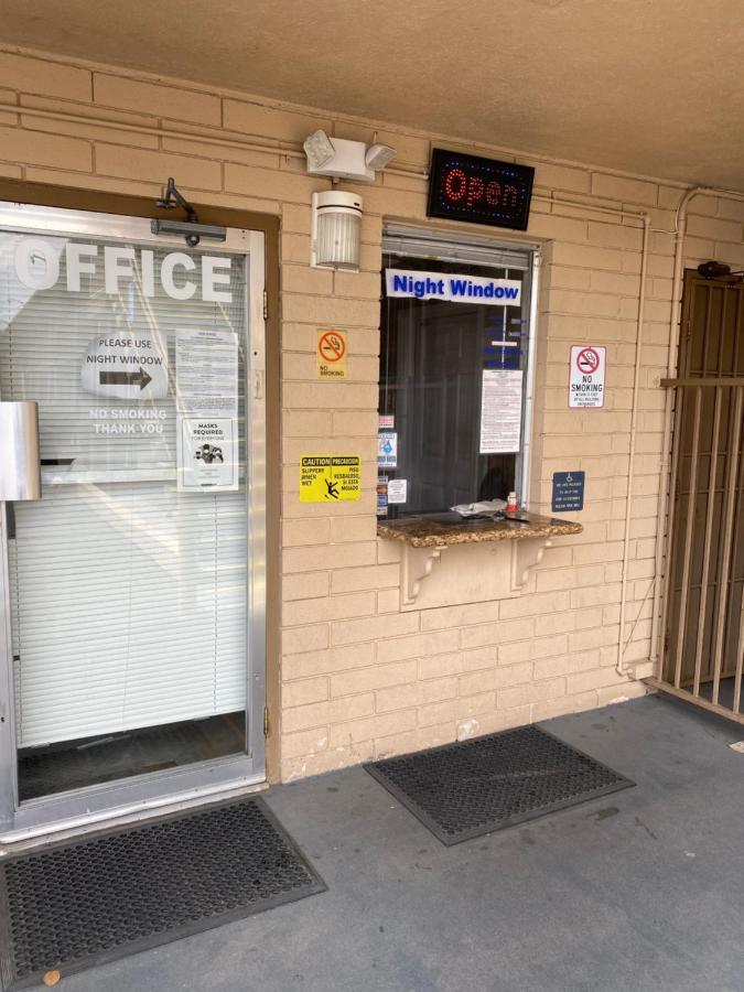 Downtown Motel 7 San Bernardino Dış mekan fotoğraf