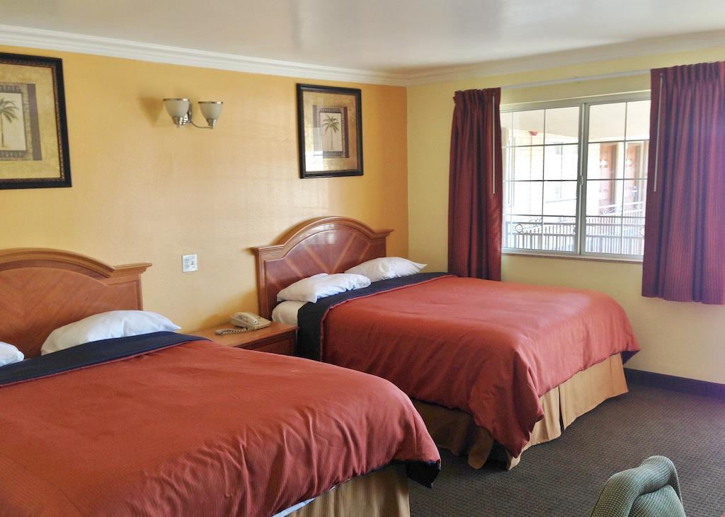 Downtown Motel 7 San Bernardino Oda fotoğraf